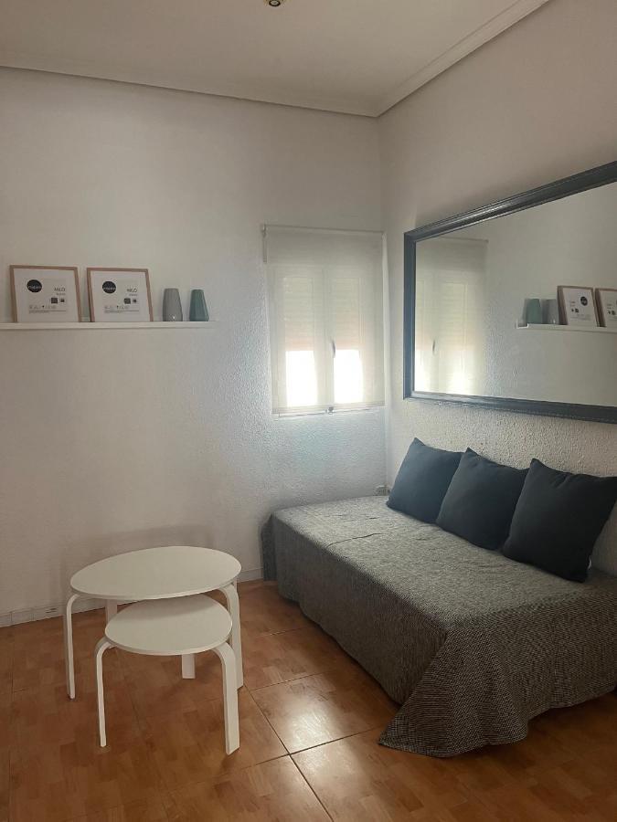 Апартаменты Piso En Valdeacederas Мадрид Экстерьер фото